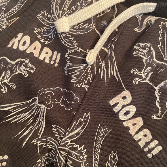 NWT - Old Navy Dinosaur Pants - Size 12-18 months - Picture 3 of 4